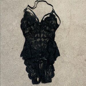 Black crotchless lingerie